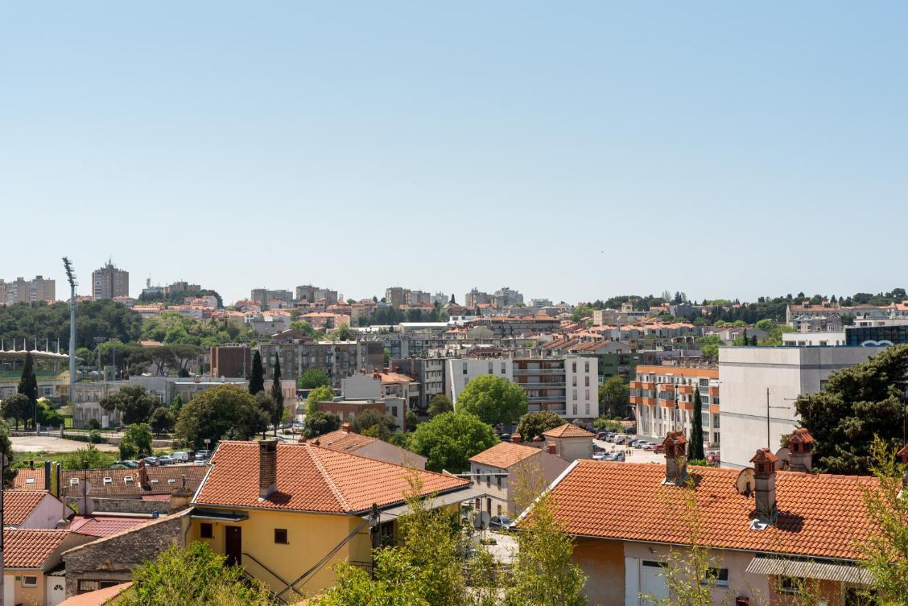 Apartment Anna 2 Pula Exterior photo